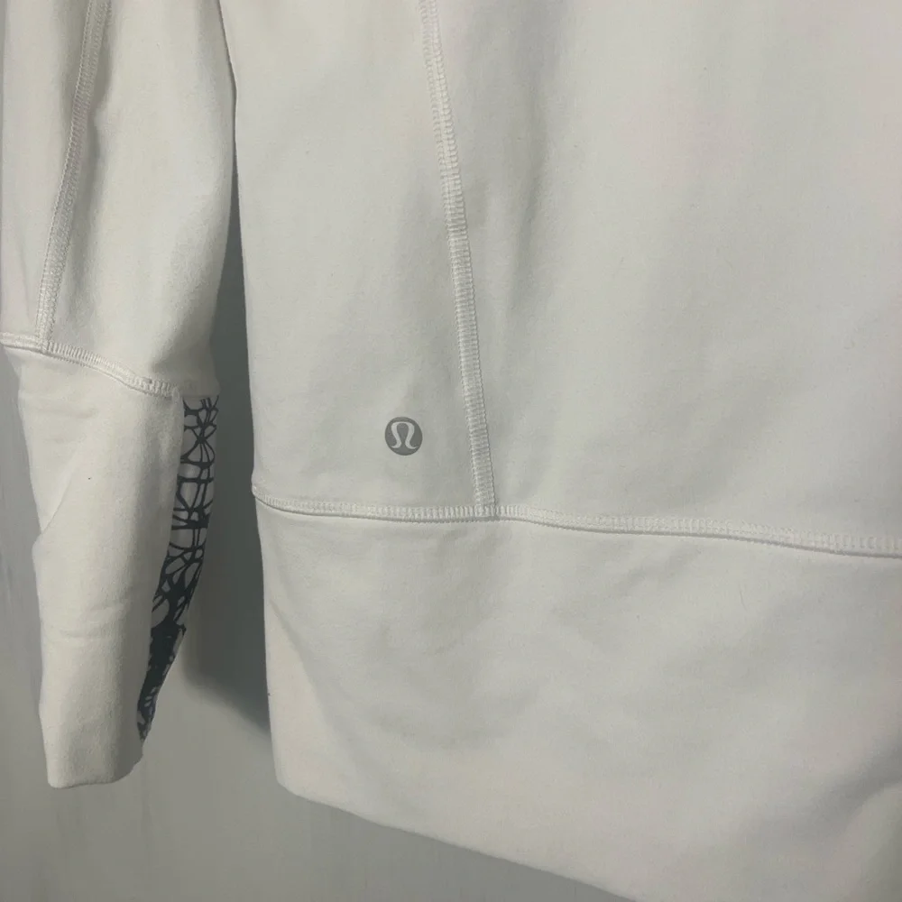 Lululemon Stride Jacket *Brushed in White/White Black Glacier Lace Size 6‎ - Picture 9 of 11